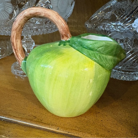 Vintage Italian Capodimonte Handmade Hand Painted Ceramic Green Apple Pitcher - Picture 3 of 11
